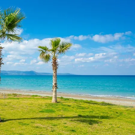 Queens Paradise 1 Villa