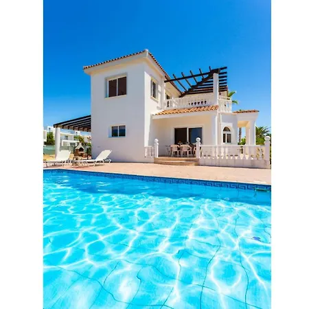Queens Paradise 1 Villa *