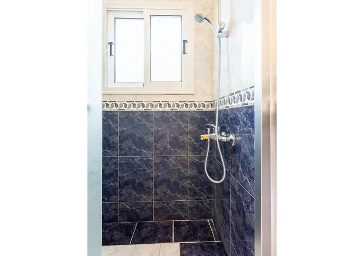 Queens Paradise 1 Villa