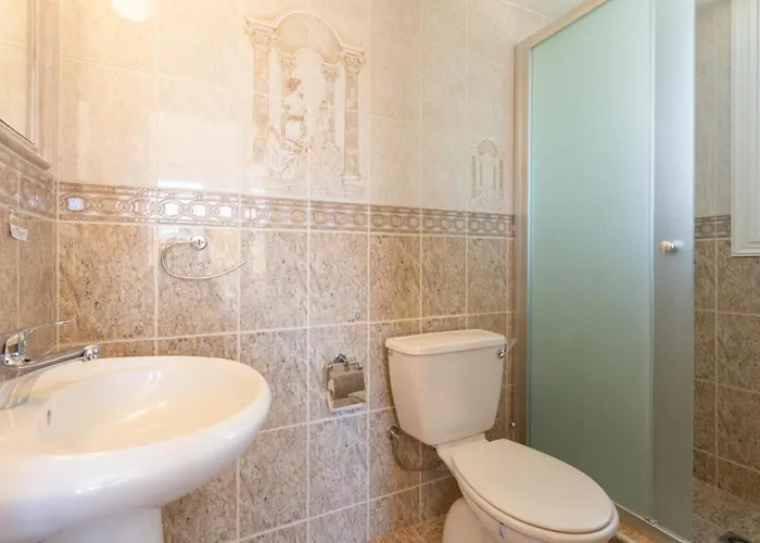 Queens Paradise 1 Villa