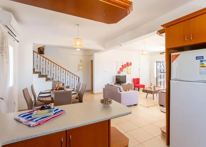 Queens Paradise 1 * Pegeia