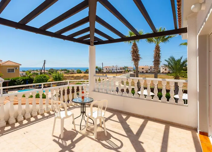 Queens Paradise 1 * Peyia